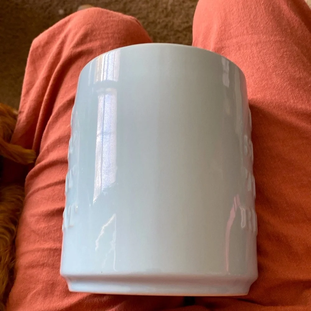 Dog Treat Cannister. EUC. Baby blue with wood seal top. “EAT SLEEP TREAT REPEAT